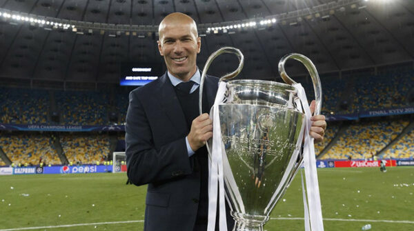 Lí do gì khiến Zidane quay lại với Real Madrid