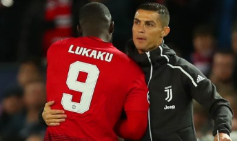 Ronaldo khuyên Juventus mua tiền đạo Romelu Lukaku
