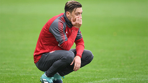 Oezil sẽ trở lại trong trận đấu giữa Liverpool vs Arsenal