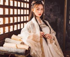 Shop bán (cho thuê) đồ cổ trang - Cosplay đẹp nhất ở TPHCM