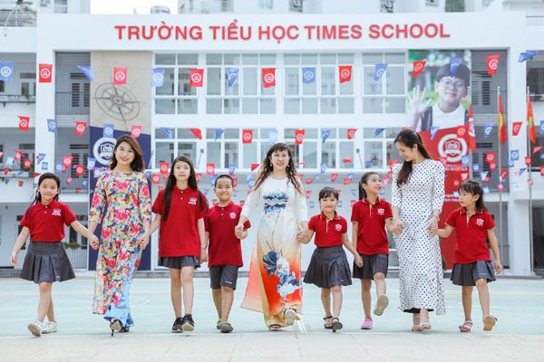 Bài văn thuyết minh về đồng phục học sinh hay nhất - Bài văn mẫu số 4