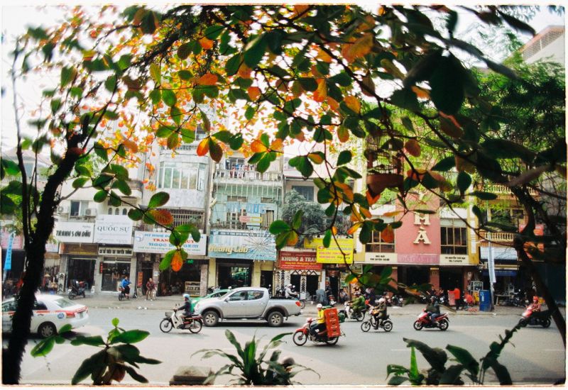 Em kể anh nghe về Hà Nội