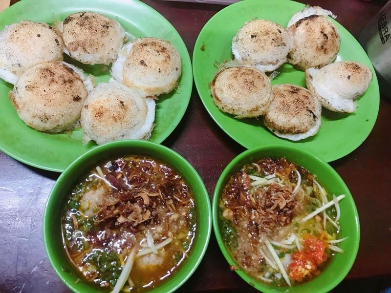 Bánh Căn - Nhà Chung