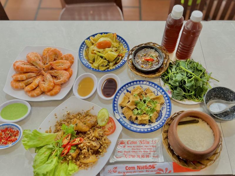 Cơm Niêu 55