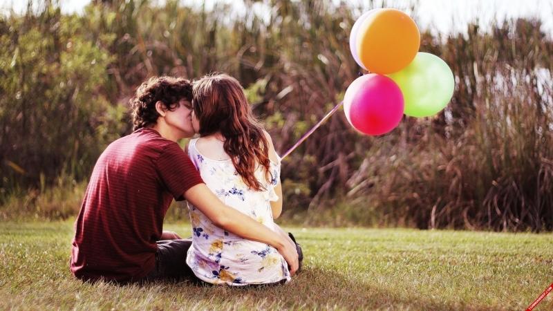 Anh vẫn luôn  tự hào hãnh diện vì có em