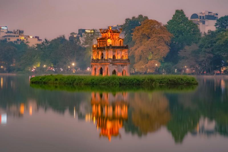 Dàn ý phân tích 9 câu đầu bài Đất Nước