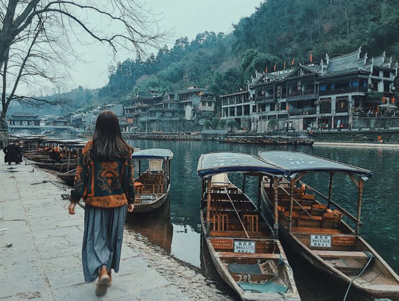 Du lịch một mình