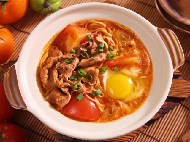 Mì bò trứng