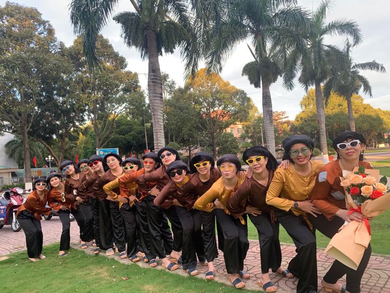 Sắc Màu BMT
