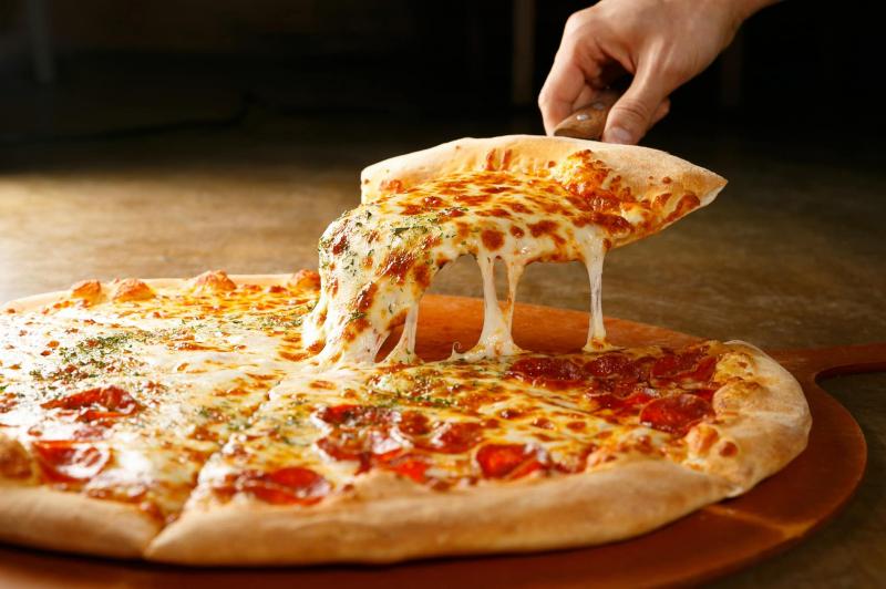 Steạk Bin & Pizza