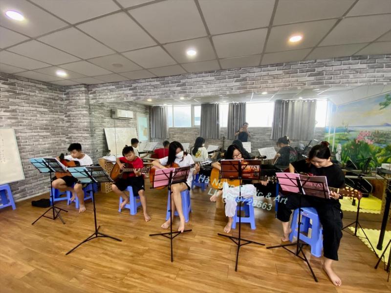 Trung tâm Âm nhạc & Nghệ thuật Hà Ngọc
