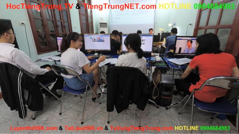 Học tiếng trung tại trung tâm