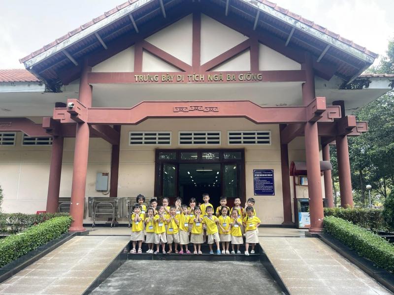 Trường Mầm non 19/8