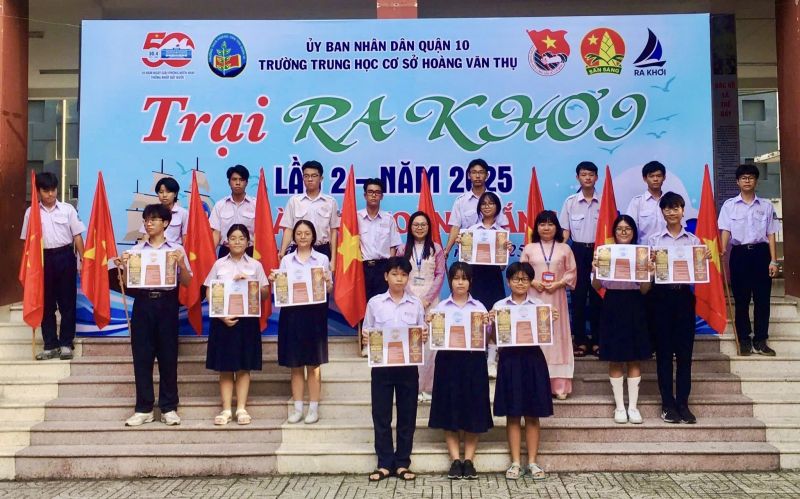 Trường THCS Hoàng Văn Thụ