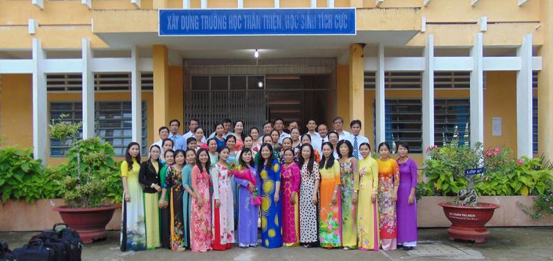 Trường THCS Lý Tự Trọng