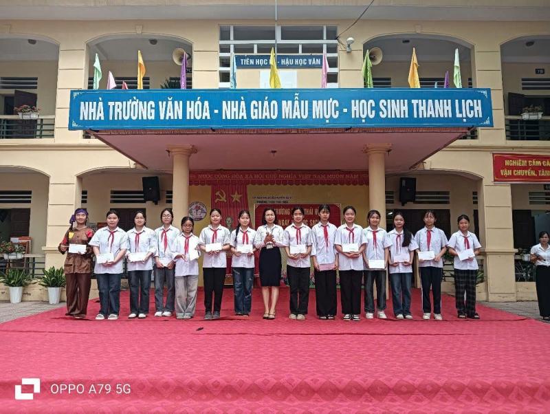 Trường THCS Thái Hòa