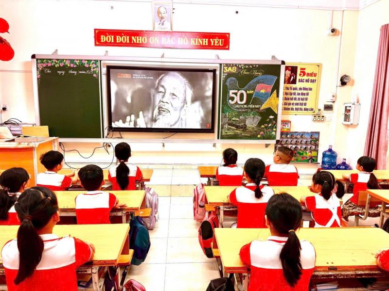 Trường Tiểu học Trần Hưng Đạo