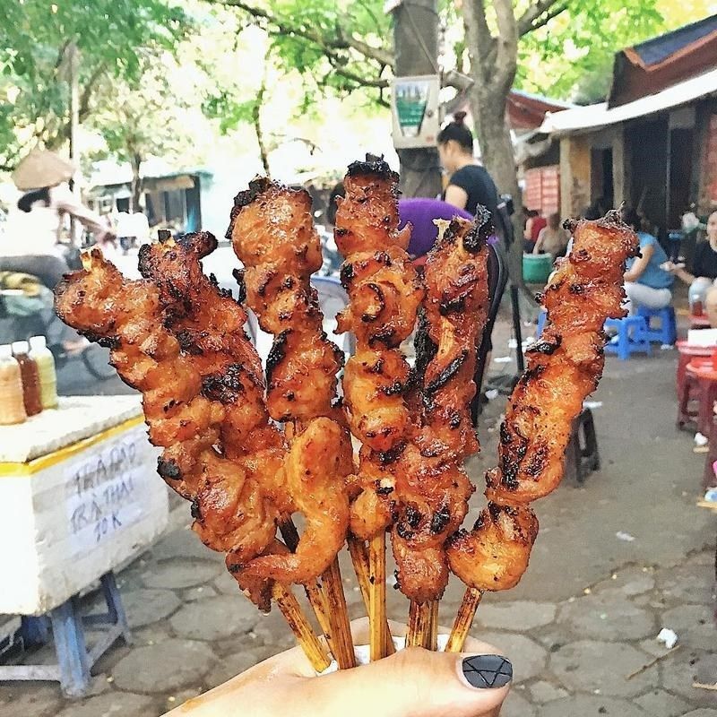 Thịt Xiên Nướng - Chiến Thắng